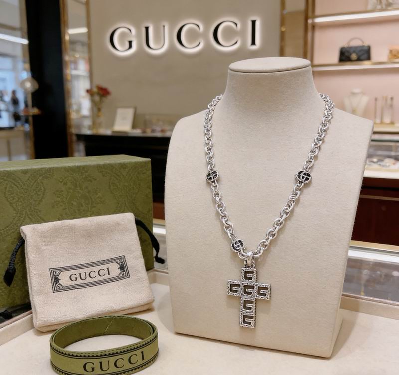 Gucci Necklace 03yxs90